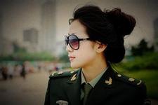istanaimpian3 online termasuk 12 mahasiswa dari ROTC dan pembelot Korea Utara